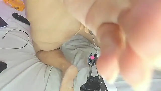 Snapshot of kassandra_26_ chatting on December 2, 10:45 pm kassandra 26 online show from December 2, 10:45 pm