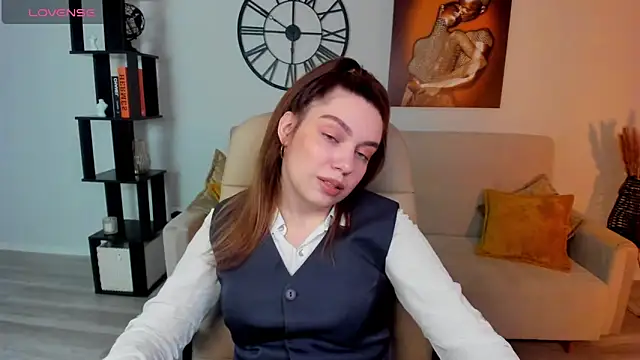 DaniellaLovely online show from March 7, 11:29 am