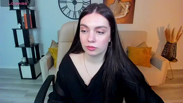 DaniellaLovely online show from March 9, 1:59 pm
