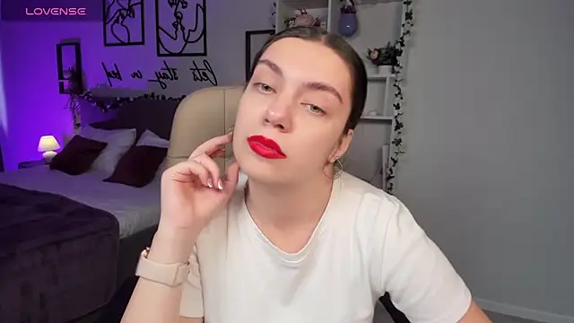 DaniellaLovely online show from October 23, 10:58 am