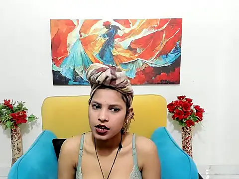 evaaelfiee online show from March 29, 3:39 am