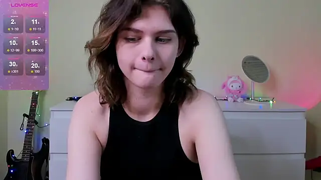 JulieTaylors online show from February 15, 7:28 pm