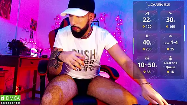 Snapshot of Diilanhott chatting on February 21, 1:17 am Diilanhott online show from February 21, 1:17 am