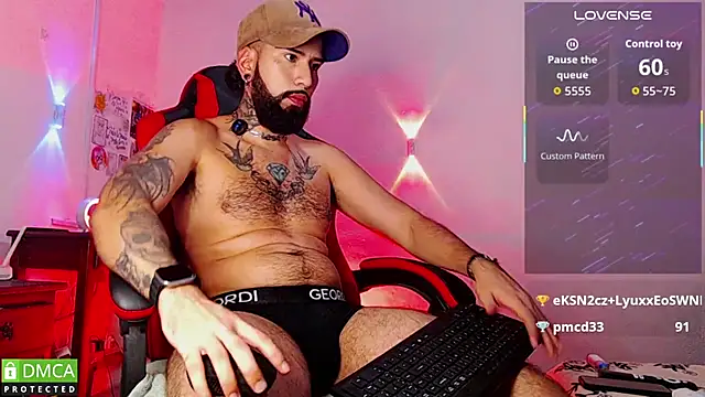 Diilanhott online show from May 15, 11:34 pm