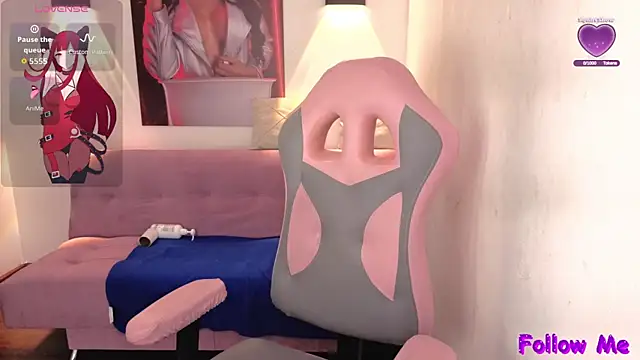 Snapshot of vittorialombardi__ chatting on November 7, 8:14 am vittorialombardi online show from November 7, 8:14 am