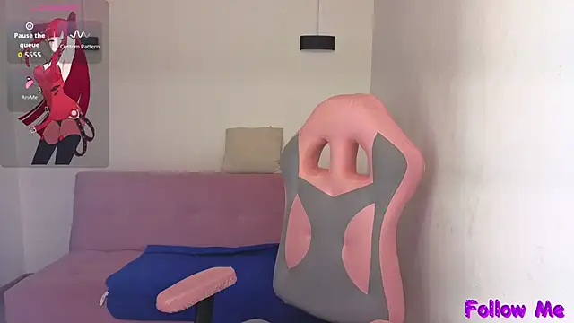 vittorialombardi   online show from February 8, 7:01 am