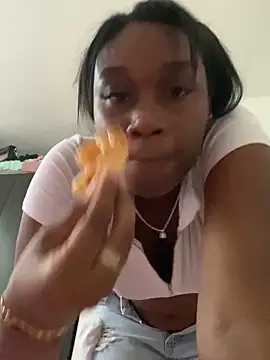 Snapshot of EscorpiLeoncita chatting on March 9, 10:19 pm EscorpiLeoncita online show from March 9, 10:19 pm