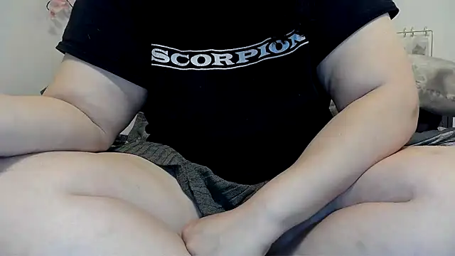 Kittyymaze1 online show from June 7, 3:49 pm