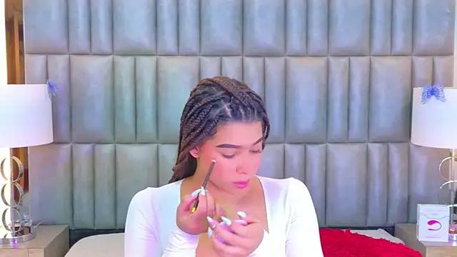 TiaraRosse online show from February 15, 6:10 am