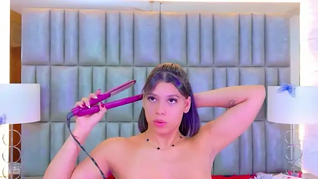 TiaraRosse online show from March 5, 12:01 pm