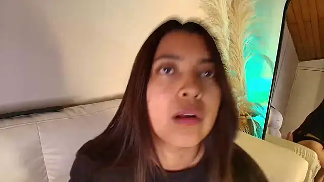 Rebeca Williams  online show from February 5, 5:30 am