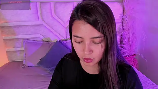 Rebeca Williams  online show from November 11, 11:38 pm