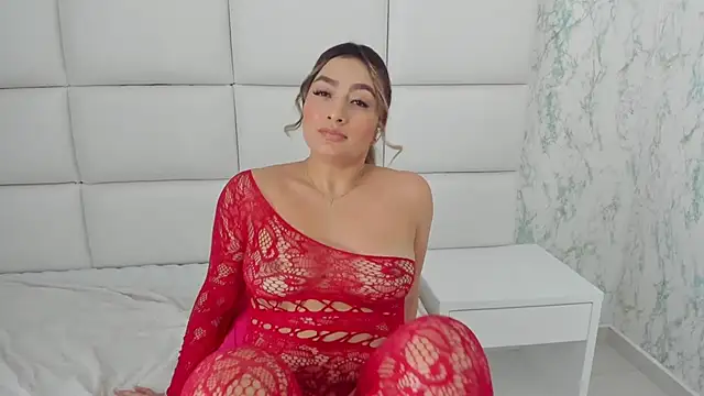 Snapshot of MIA__SAENZ chatting on January 17, 3:00 pm MIA SAENZ online show from January 17, 3:00 pm