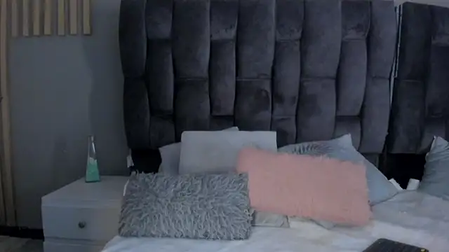 estefania  gomez online show from February 9, 9:28 pm