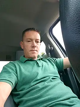 Bigtater1999 online show from September 27, 11:37 am