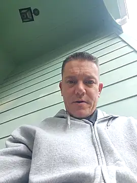 Bigtater1999 online show from November 1, 9:17 pm