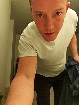 Bigtater1999 online show from November 12, 12:11 am