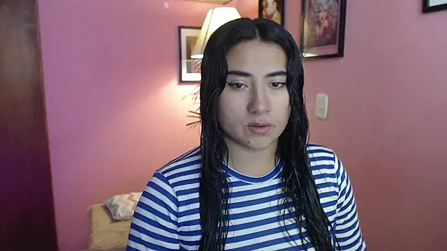 bunnyemilyrose36 online show from January 13, 7:52 pm