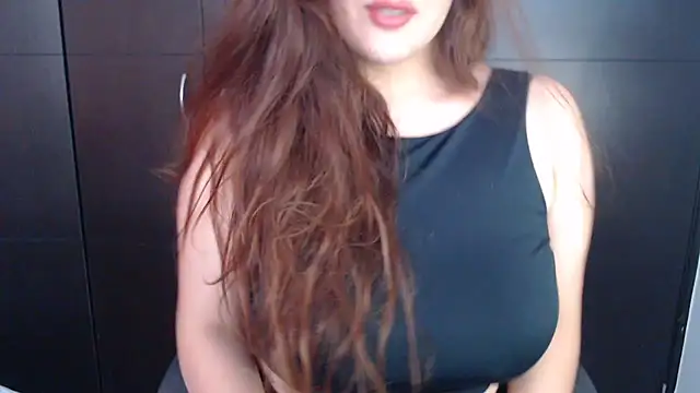 AdharaLujan online show from January 31, 3:00 pm