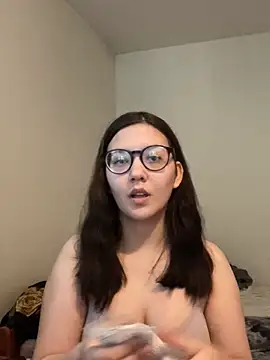 Prudie Gabriella online show from March 19, 1:29 pm