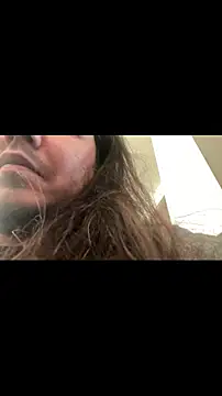 Snapshot of bananahot31 chatting on January 6, 8:29 am bananahot31 online show from January 6, 8:29 am