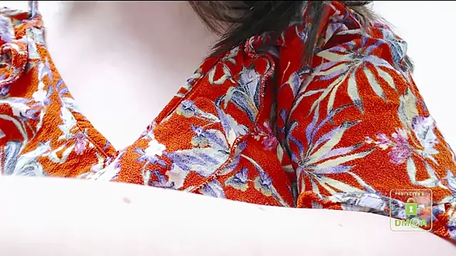 cute and hot online show from January 8, 9:42 am