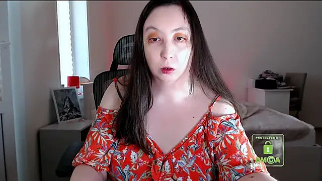 cute and hot online show from April 15, 3:08 pm