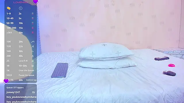 hotlatinateacher online show from January 15, 10:13 pm