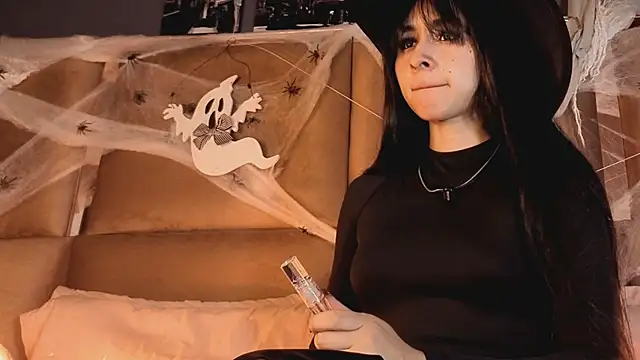 angelinepossy online show from October 26, 9:53 pm