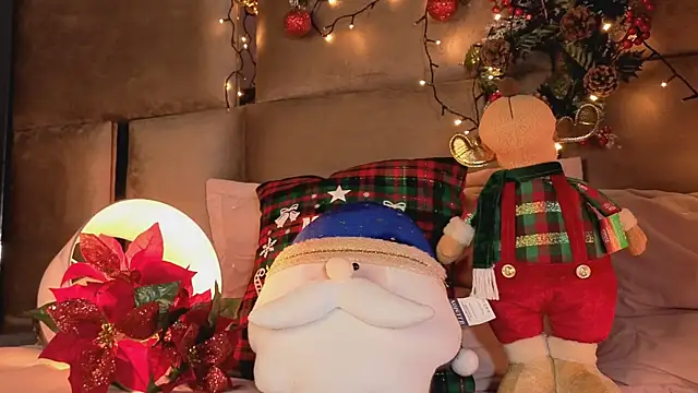 angelinepossy online show from December 16, 9:09 pm