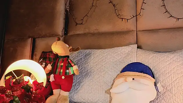 angelinepossy online show from December 22, 10:40 pm