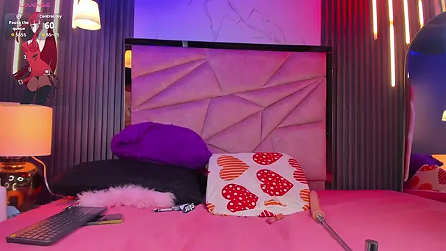 channel guss online show from February 5, 7:51 pm