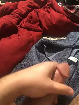 darksmoke011 online show from February 4, 6:36 am