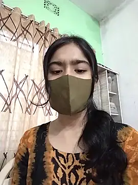 Snapshot of Arisha- chatting on July 22, 6:16 am Arisha- online show from July 22, 6:16 am