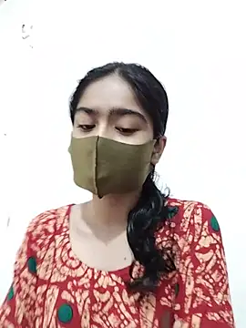 Snapshot of Arisha- chatting on July 28, 9:04 am Arisha- online show from July 28, 9:04 am