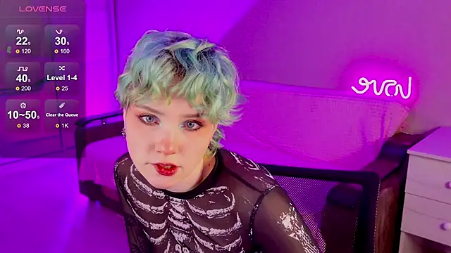 School Love online show from January 13, 1:17 pm