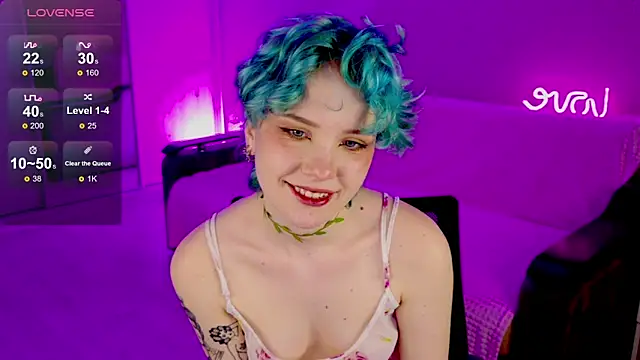 School Love online show from February 10, 4:14 pm