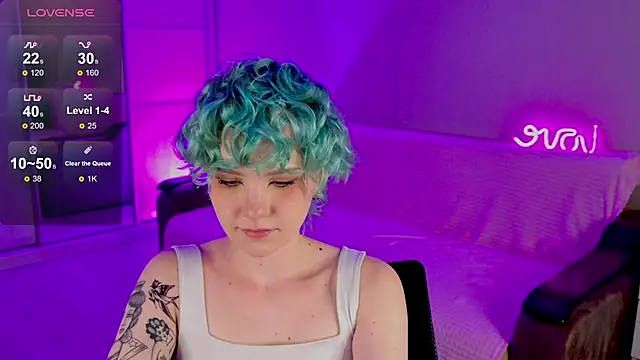 School Love online show from February 23, 1:10 pm