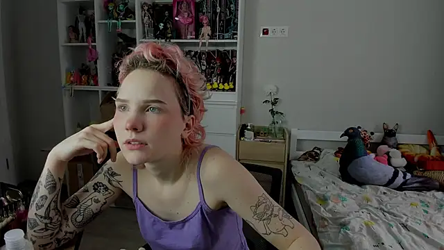 School Love online show from November 23, 7:08 am