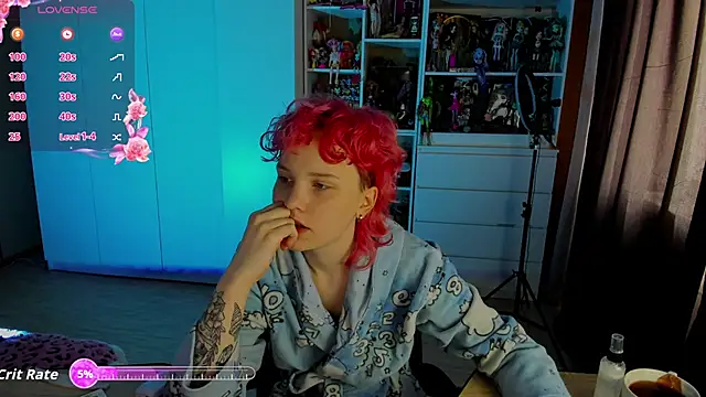 School Love online show from May 10, 7:13 am