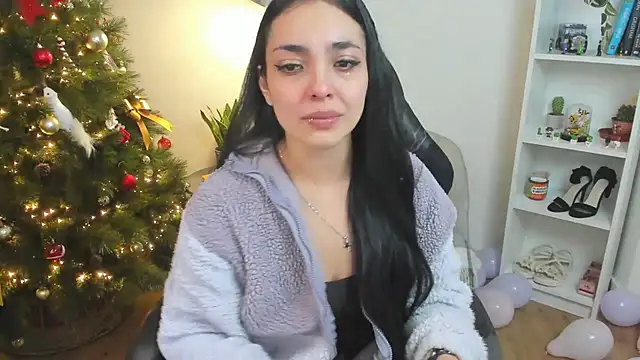 Snapshot of _BellaEvans_ chatting on November 28, 12:41 pm BellaEvans online show from November 28, 12:41 pm