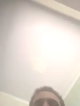 Snapshot of jhonmenas14 chatting on September 10, 4:07 pm jhonmenas14 online show from September 10, 4:07 pm