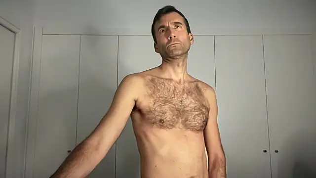 Snapshot of david_spanish chatting on December 23, 6:05 pm david spanish online show from December 23, 6:05 pm