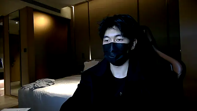 Snapshot of wuzhimao0207 chatting on August 1, 12:59 pm wuzhimao0207 online show from August 1, 12:59 pm