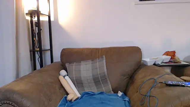 Snapshot of Ladystargazer1966 chatting on February 24, 5:42 pm Ladystargazer1966 online show from February 24, 5:42 pm