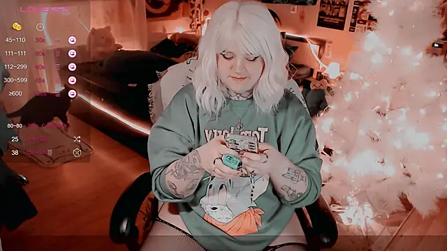 noori  hope online show from January 15, 9:41 pm