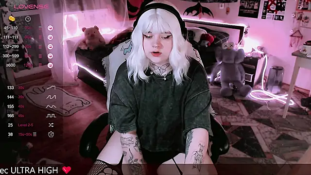 noori  hope online show from February 16, 9:59 pm