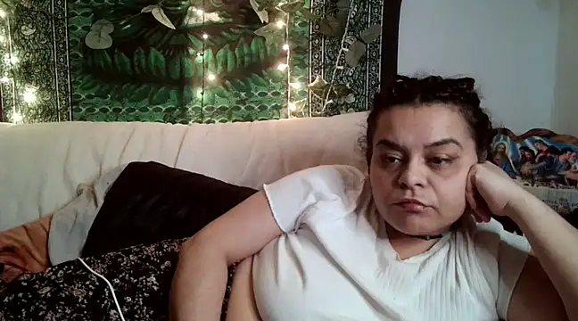 smathydeez69 online show from February 26, 7:31 am