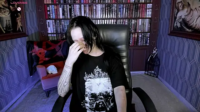 Medusa  Gorgona online show from April 17, 1:47 pm