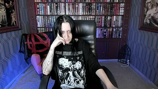 Snapshot of Medusa__Gorgona chatting on June 25, 5:56 am Medusa Gorgona online show from June 25, 5:56 am